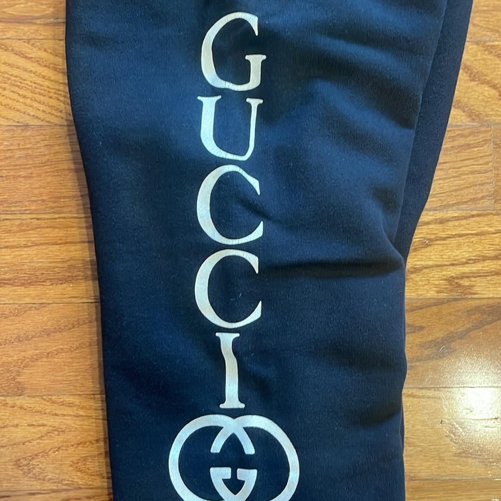 Gucci Pre Owned Authentic - Picture 2 of 4